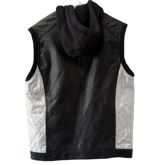 Men's Fried Denim NYC Black Faux Leather Biker Vest, Size Medium. - Picture 14 of 16